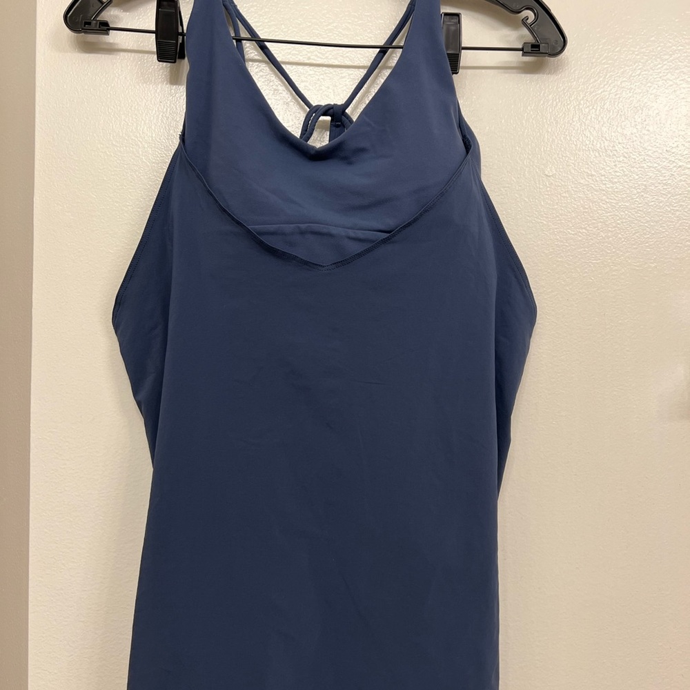 Athleta sport and tee shirt size M - Picture 2 of 3